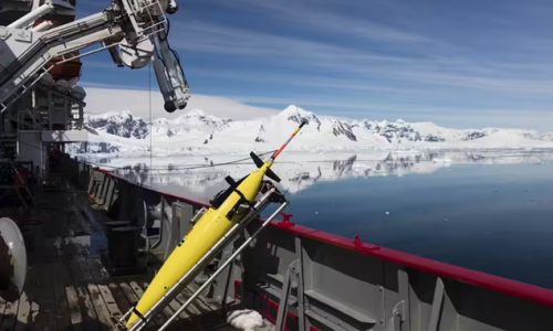 Các khoa học gia báo động băng ở Nam Đại Dương xuống thấp kỷ lục