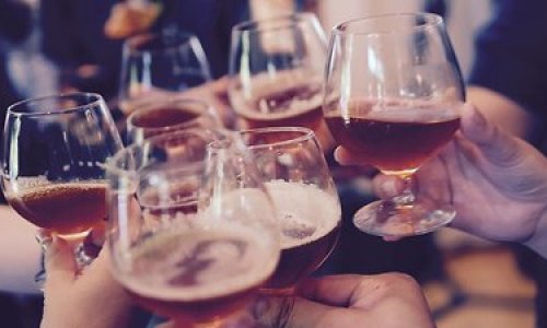 Tiểu bang NSW cho phép 50 khách ngồi trong quán rượu và nhà hàng từ ngày 1/6