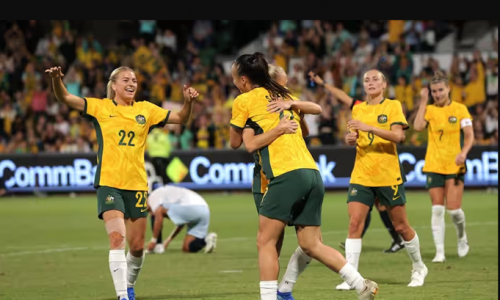 Khảo sát các cầu thủ World Cup nữ cho thấy những thiếu sót trong lương và hỗ trợ y tế