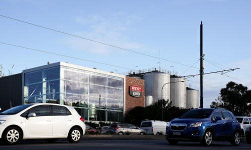 Chính quyền Nam Úc mua lại địa điểm của nhà máy bia West End Brewery ở  Thebarton, lên kế hoạch xây dựng hơn 1.000 ngôi nhà