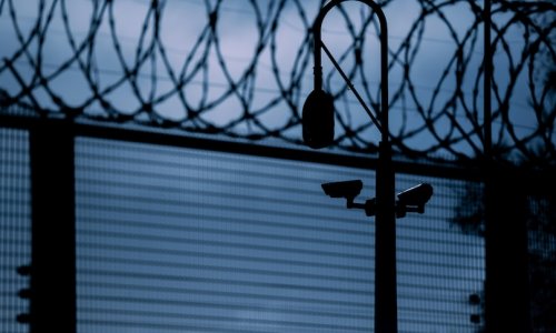 Đảng Xanh tiểu bang Nam Úc muốn ngăn chặn việc giam giữ 'vô nhân đạo' những người trẻ tuổi bị cho ở cùng với nơi giam giữ người lớn.