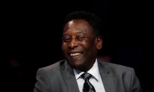 Huyền thoại bóng đá Pelé qua đời ở tuổi 82
