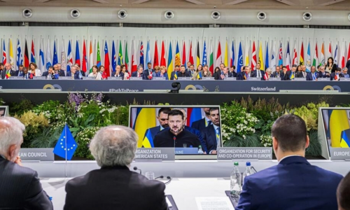 Hội nghị hòa bình cho Ukraina : Đường dẫn đến chấm dứt chiến tranh còn dài và bất định
