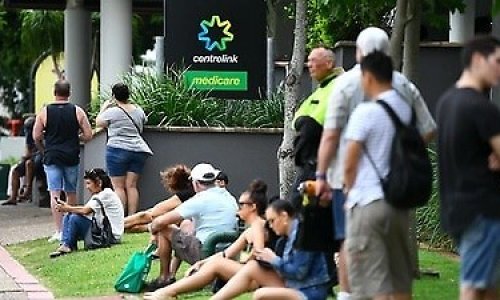 Phần lớn người dân Úc ủng hộ “thu nhập căn bản” để sống trên mức nghèo khổ