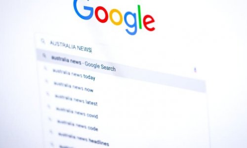 Úc thông qua luật buộc Facebook, Google trả tiền cho báo chí.