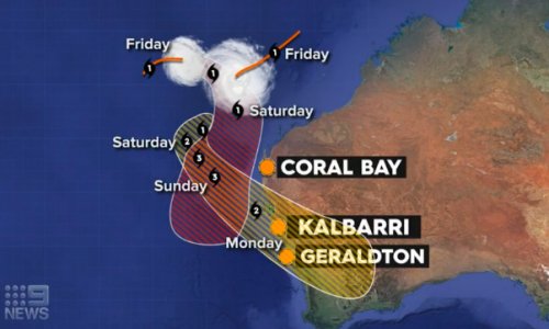  Sơ tán do bão Seroja mạnh lên ở Tây Úc.