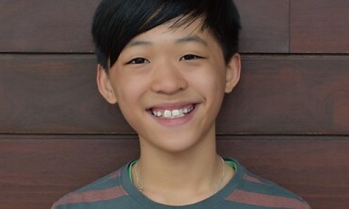 Một cậu bé gốc Việt đoạt giải nhất toàn quốc cuộc thi Spelling Bee của Thủ tướng Úc