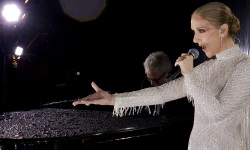 Ca sỹ Celine Dion biểu diễn tại lễ khai mạc Thế vận hội Paris 2024