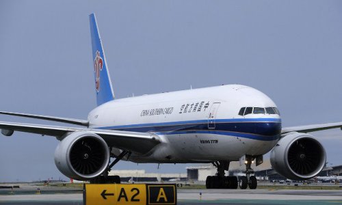 Đến Trung Quốc lấy vật tư y tế, nhiều máy bay về không