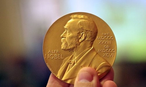 Hơn 100 khoa học gia đoạt giải Nobel chỉ trích chính quyền Trung Quốc
