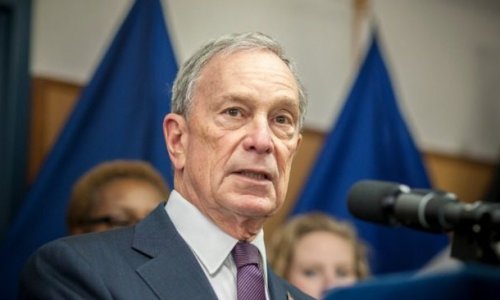 Bloomberg trả tiền phạt cho 32.000 tội phạm ở Florida để họ có thể bỏ phiếu