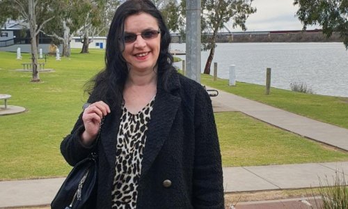 Cảnh sát Nam Úc đang đi tìm một phụ nữ bị mất tích ở Old Reynella từ tuần trước.