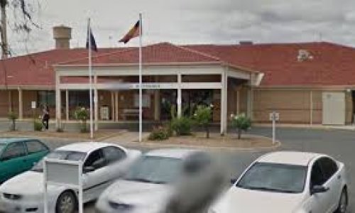 Một phụ nữ bị bắt với cáo buộc ăn cắp 100 cái khẩu trang từ Bệnh viện Port Pirie.