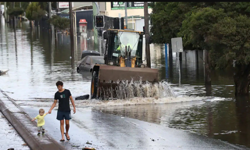 Nửa triệu người NSW đang đối mặt lệnh di tản hoặc cảnh báo chống lũ lụt
