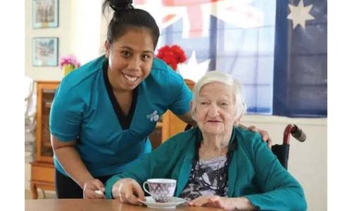 Aged care - Nghề chăm sóc người già và cơ hội cho người Việt