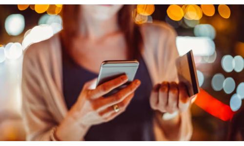 Lừa đảo mua sắm trực tuyến: Làm gì khi lỡ mua hàng từ một trang web/trang mạng giả mạo?