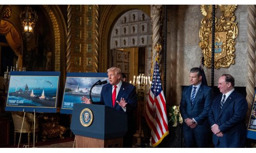 Tổng thống Mỹ thông báo đóng lớp tàu chiến mới mang tên Trump