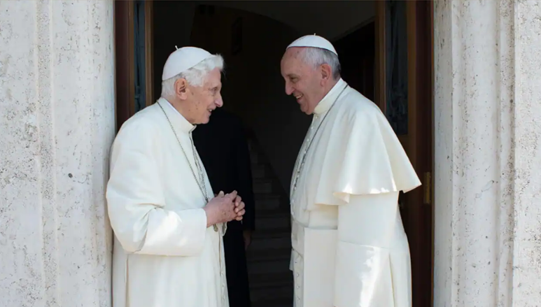 Vatican chuẩn bị lễ tang cố Giáo hoàng Benedict XVI