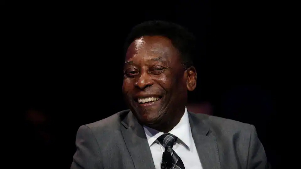 Huyền thoại bóng đá Pelé qua đời ở tuổi 82