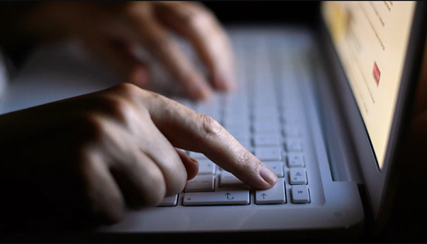 Một thanh niên Melbourne bị cáo buộc đã tạo ra phần mềm gián điệp Trojan truy cập từ xa