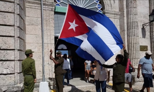 Bắc Hàn rúng động vì Cuba thiết lập quan hệ ngoại giao với Nam Hàn.