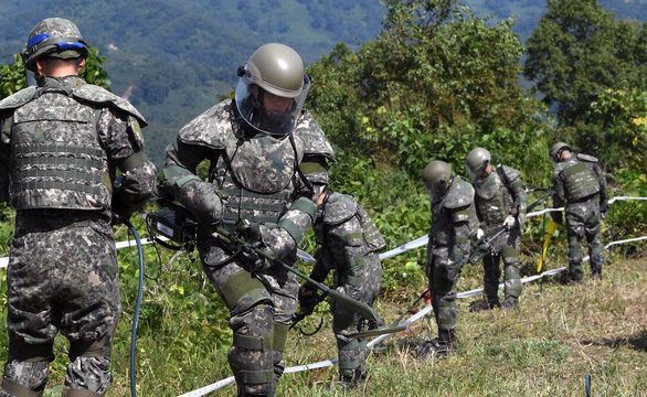 Nam Hàn,  Bắc Hàn nổ súng qua lại gần chốt an ninh trong khu DMZ