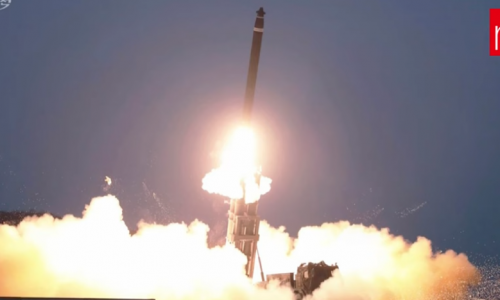 Với thông báo của Trump và Putin, cuộc chạy đua võ trang nguyên tử đã được khởi động ?