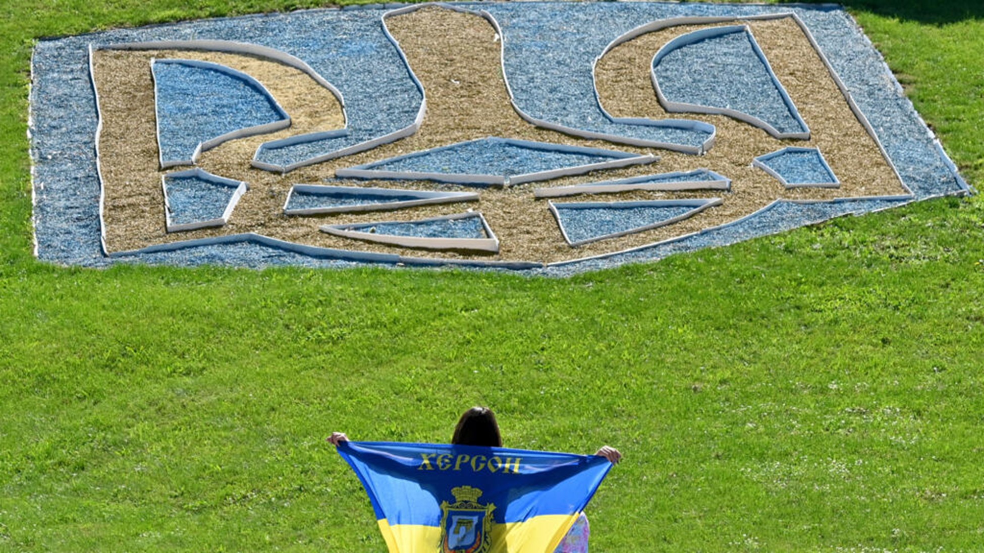 Đúng ngày Quốc Khánh Ukraine, Kyiv phản công hàng loạt sang Nga
