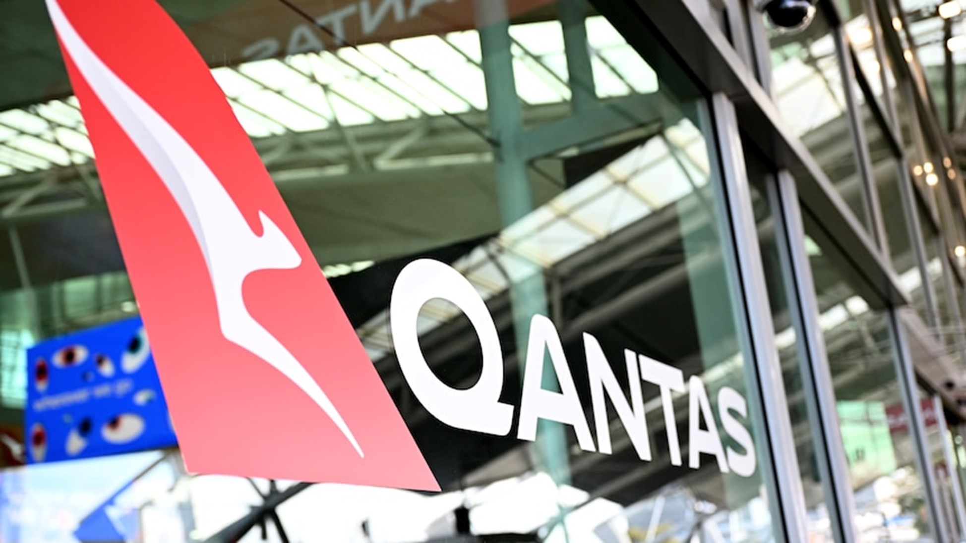 Hãng hàng khôn Qantas bị tấn công mạng điện toán, khiến dữ liệu 6 triệu hồ sơ khách hàng có nguy cơ bị xâm phạm