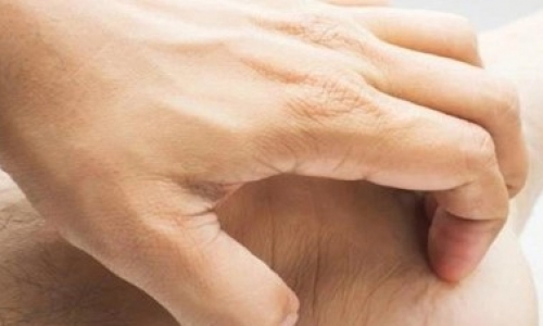 Tìm  hiểu nguyên nhân của chứng ngứa tay, ngứa chân - Phải làm gì để giảm ngứa ?