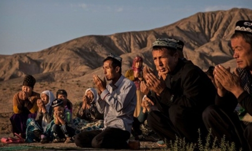 Cuộc đàn áp của Trung Quốc đối với người Duy Ngô Nhĩ (Uyghurs) tại Tân Cương (Xinjiang)