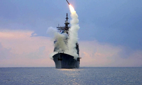 Chiến tranh Nga - Ukraine : Tổng thống Trump có thể dùng hỏa tiễn Tomahawk để đe dọa Nga