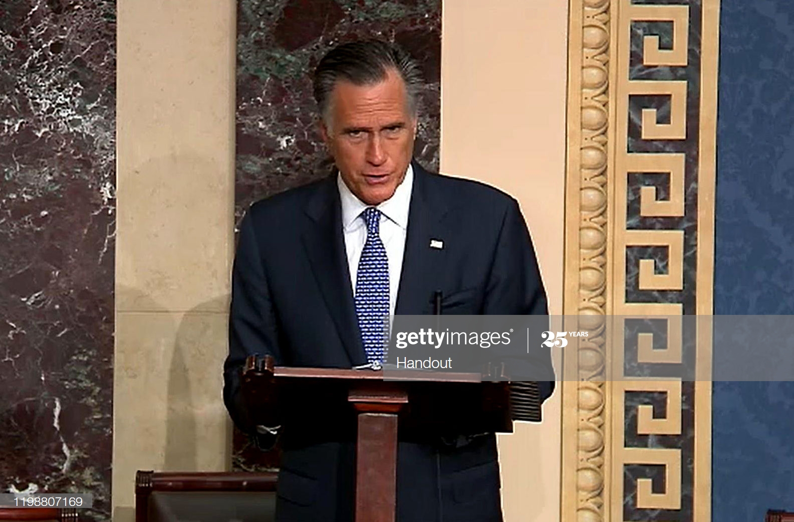 Thượng Nghị Sĩ Mitt Romney: Nước Mỹ đang thức tỉnh trước Trung Quốc