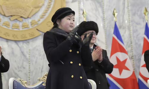 Khi Bắc Hàn công bố bộ tem mới, tâm điểm chú ý đổ dồn về 'cô con gái rượu' của Kim Jong-un