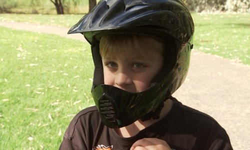 Nhiều lời kêu gọi cho phép chạy xe scooter điện tử trên đường phố tiểu bang Nam Úc, sau khi luật đề xuất của Đảng Tự do bị loại bỏ