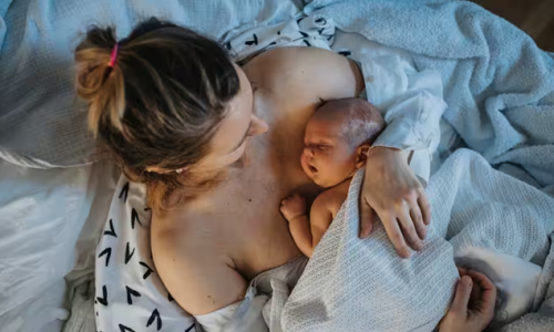 Rủi ro của ‘sinh nở tự do’ sau các chết của cặp song sinh non ở NSW