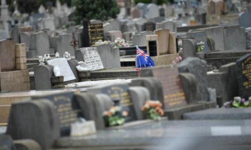 Bắt người trộm hài cốt trong Nghĩa trang Footscray