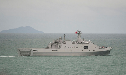Tàu chiến Trung Quốc chĩa tia laser cấp quân sự 'đe dọa' phi cơ quân sự của Úc