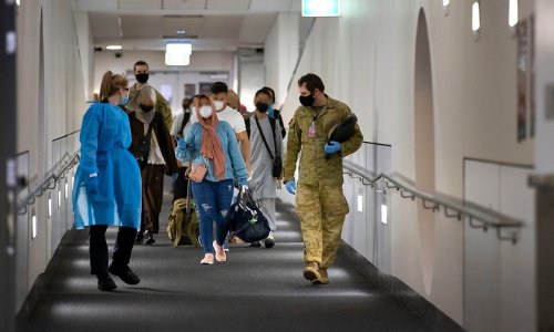 Những người Afghanistan di tản bắt đầu định cư vào cộng đồng Úc