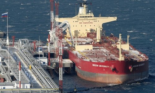 Trung Quốc âm thầm mua dầu giá rẻ của Nga