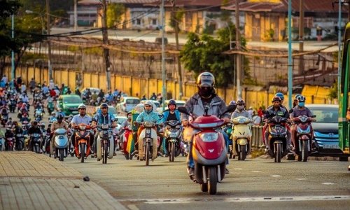 Việt Nam: Thành Phố HCM lập 12 chốt kiểm soát ở mọi cửa ngõ từ 0h ngày 15/5