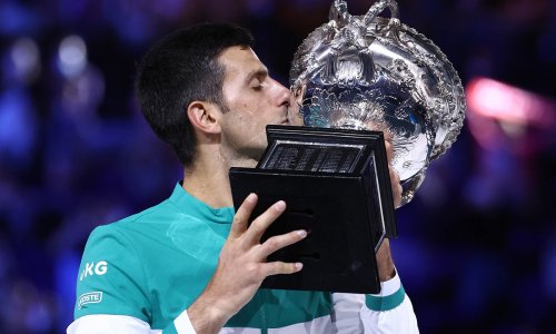 Novak Djokovic lần thứ 9 đăng quang Australian Open.