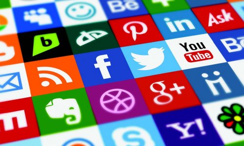 Năm Mới nói về Đời sống số: Thuật toán, mạng xã hội, báo chí - đâu là sự thật?