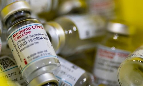 Úc mua 25 triệu liều vaccine ngừa Covid-19 của Moderna
