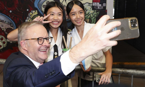 Thủ tướng Anthony Albanese ưu tiên xóa nợ sinh viên và giải quyết khủng hoảng nhà ở