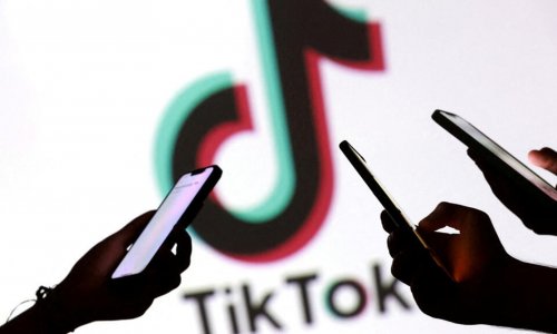 Pháp đề xướng cấm trẻ dưới 15 tuổi xử dụng mạng xã hội TikTok – « một đại dương rác thải »