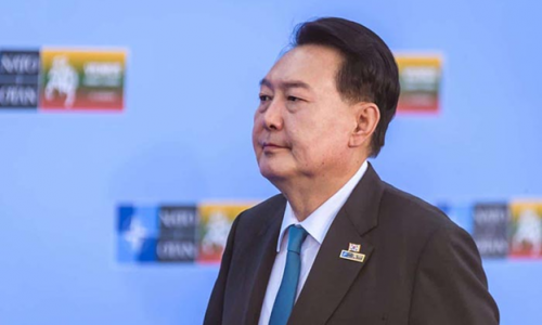 Ông Yoon Suk-yeol lại bị bắt, Nam Hàn dậy sóng, biểu tình chống Trung Quốc bùng phát