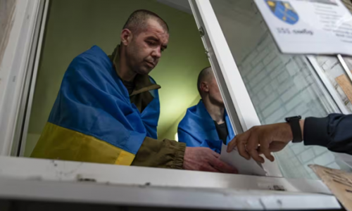 Nga và Ukraine trao đổi gần 300 tù nhân vào Ngày Độc lập của Ukraine