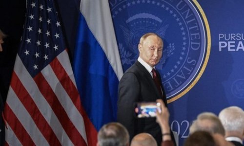  Tại sao Putin cười đắc chí sau khi rời Alaska?
