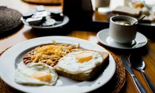 Bỏ ăn sáng có thực sự giúp giảm cân?